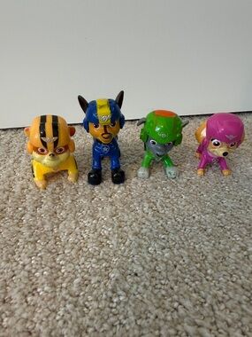 Paw Patrol Air Rescue Figures